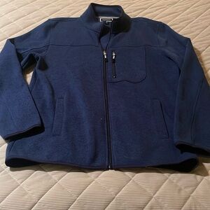 Men’s sweater size Large perfect condition